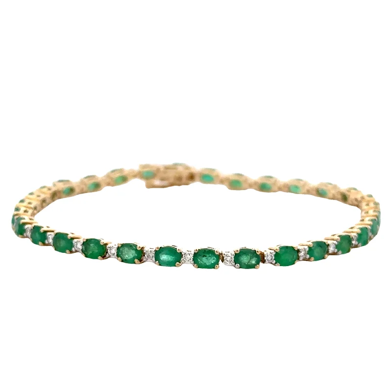 Emerald and Diamond Straight Line Bracelet in Yellow Gold