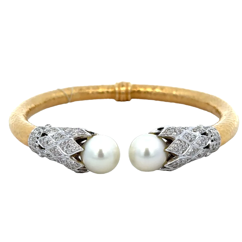 Statement South Sea Cultured Pearl and Diamond Bracelet in 18k Gold