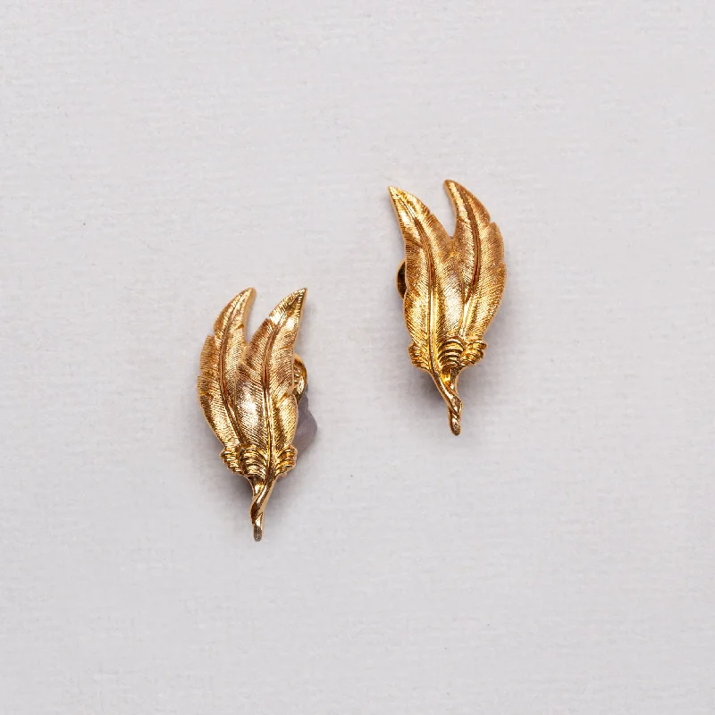 Vintage Monet Gold Feather Clip-on Earrings