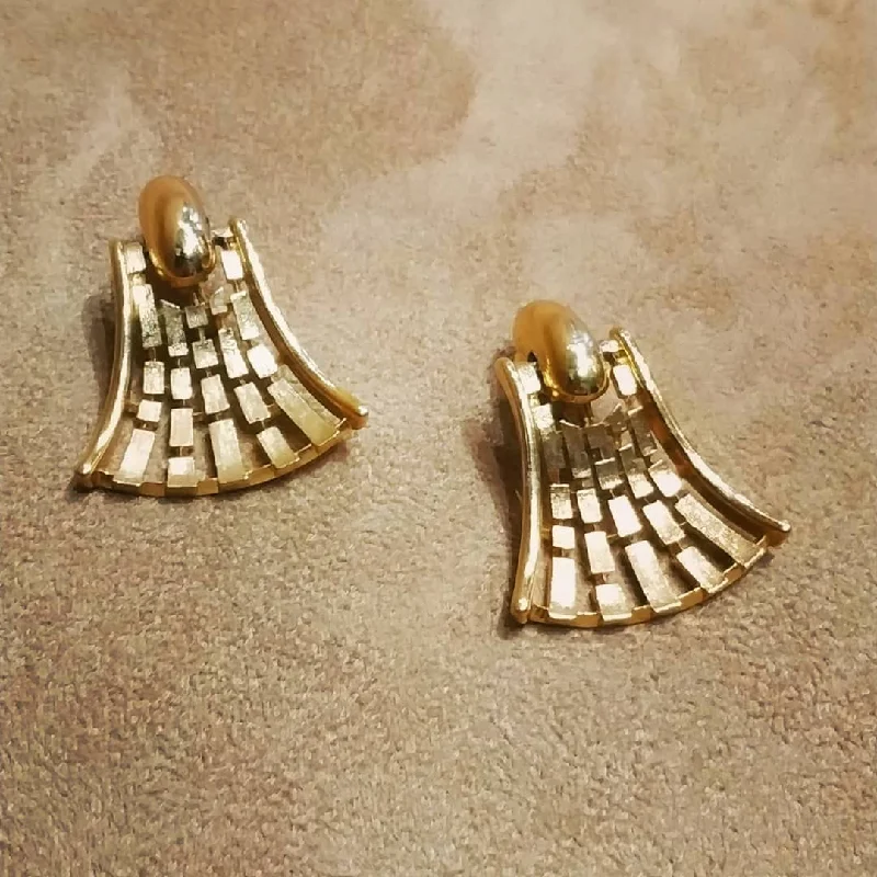 Monet Vintage Fan Drop Gold Clip On Earrings