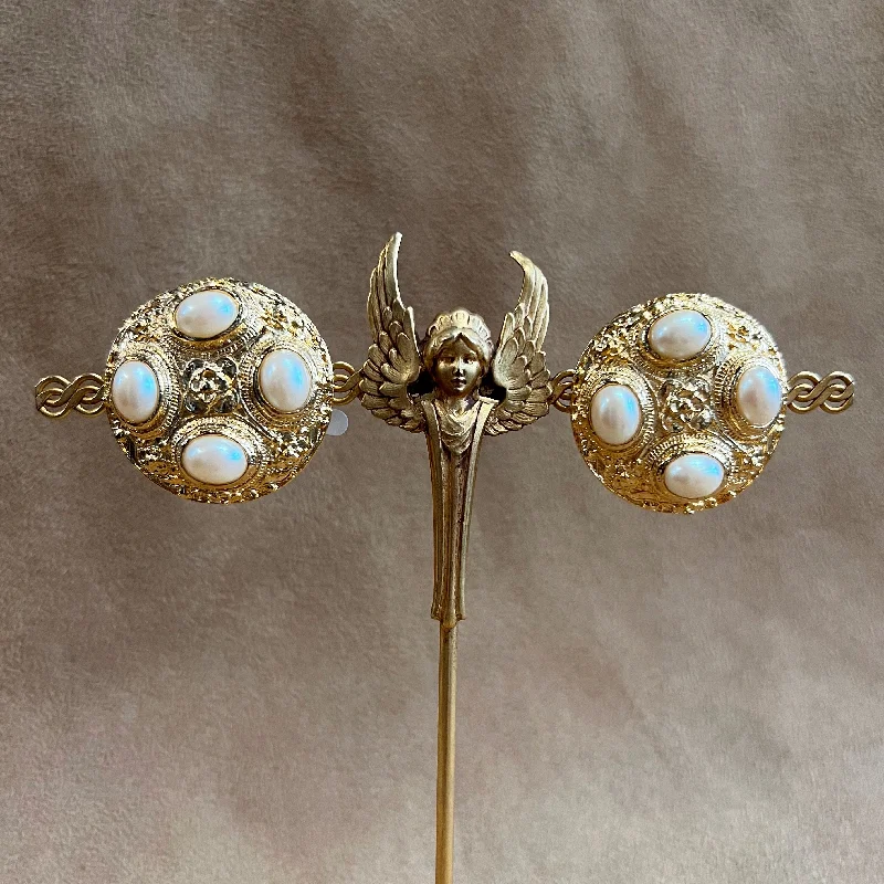 Pearl and Gold Vintage Statement Clip on Earrings 012