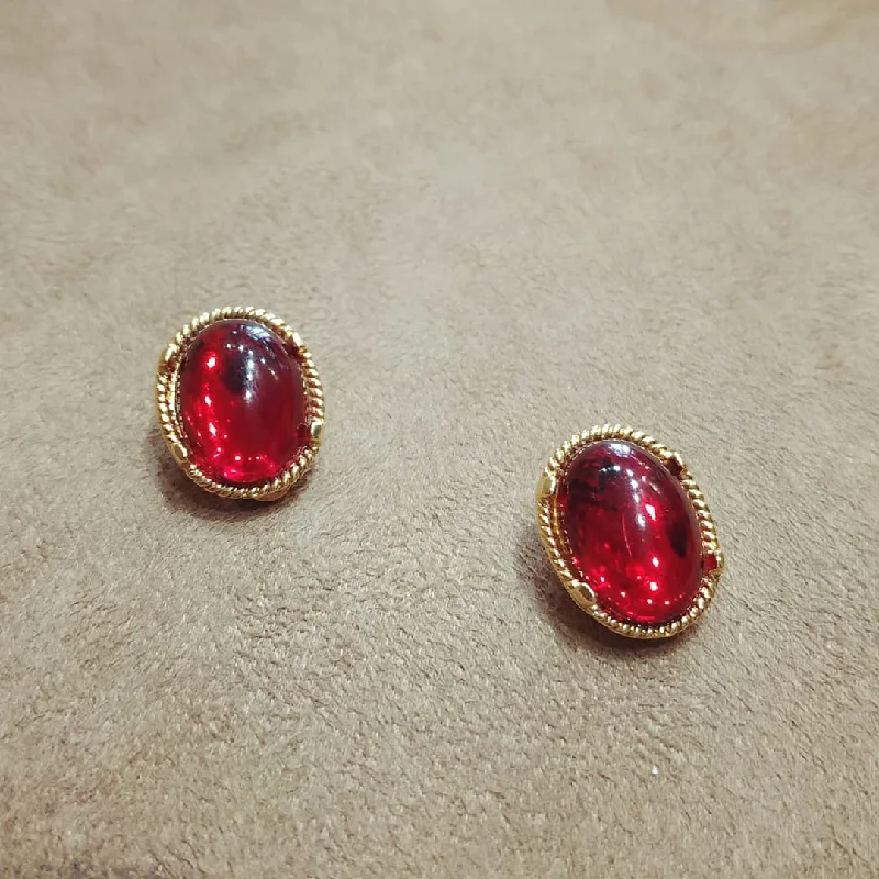 Red smaller oval vintage glass gold clip on earrings