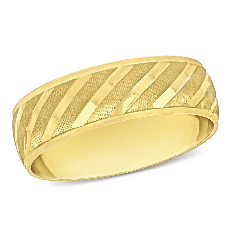 Miadora 6 mm Mens Ribbed Wedding Band in 10k Yellow Gold