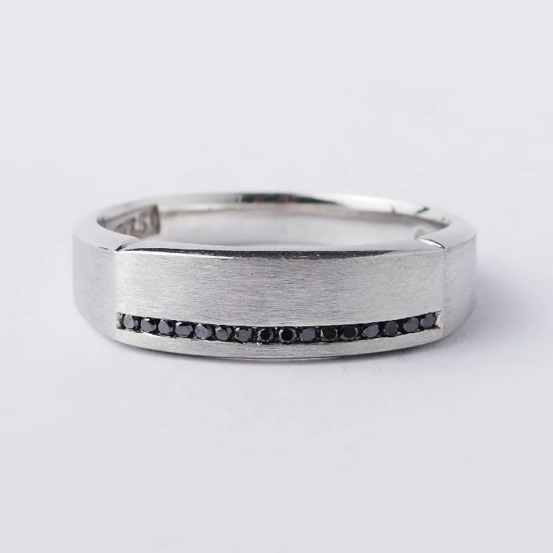 White Gold and Black Diamond Row Band